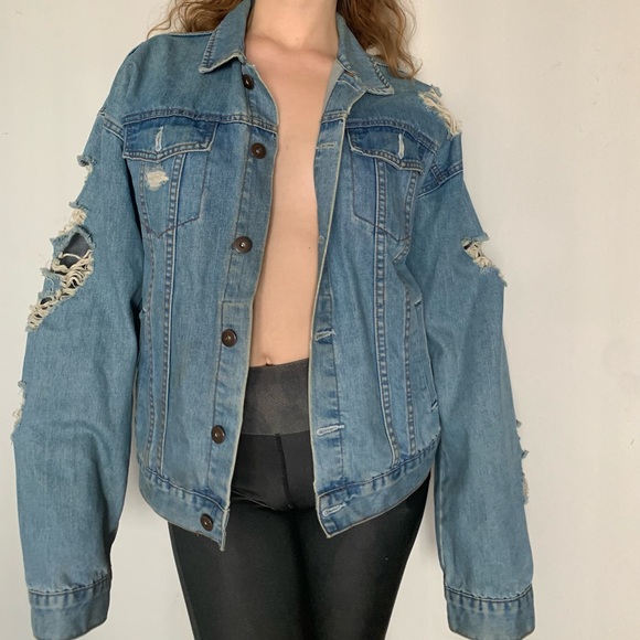 Distressed denim jacket - Picture 6 of 7